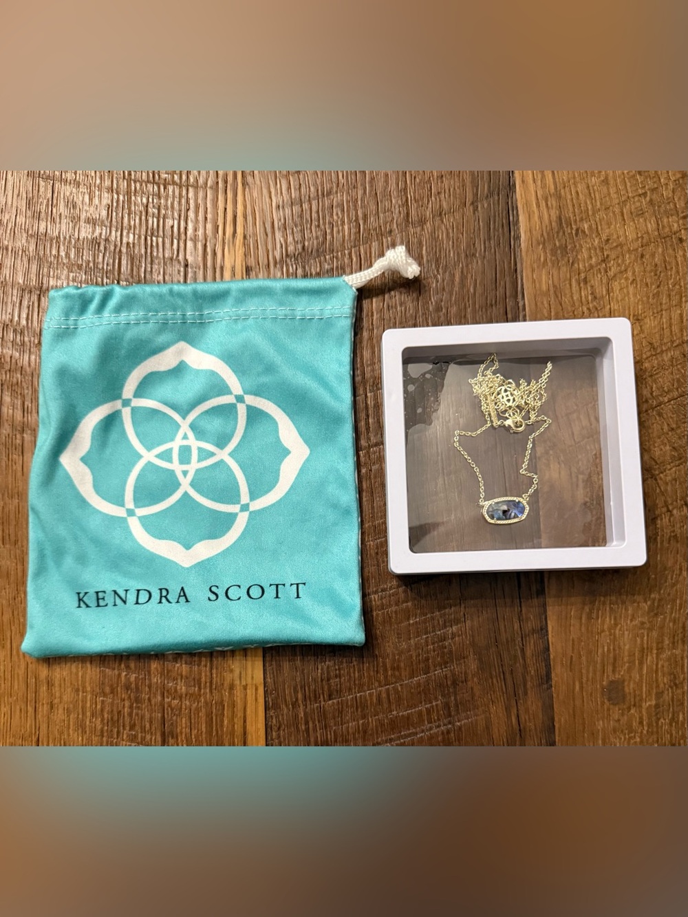 NIB Kendra Scott Elisa Abalone Shell Gold Pendant Necklace 15-17”